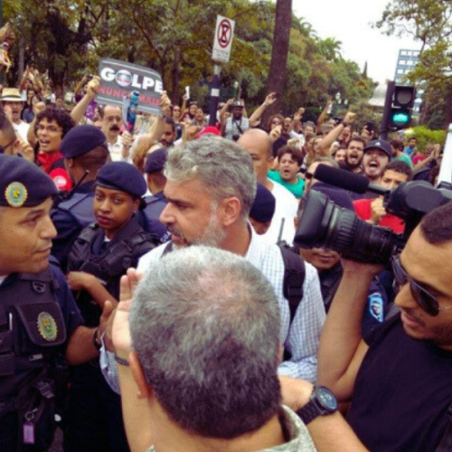 Justiça Determina Reintegração de Radialista em Belo Horizonte